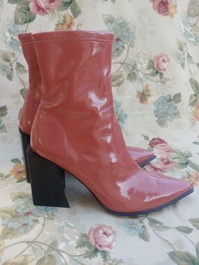 Jeffrey Campbell LA Siren Pink Patent Leather Ankle Boots Dark Rose Women's 10